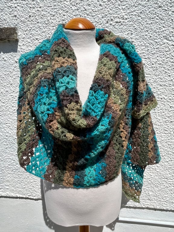 Rectangular lace wrap shawl or oversized scarf in soft merino wool 