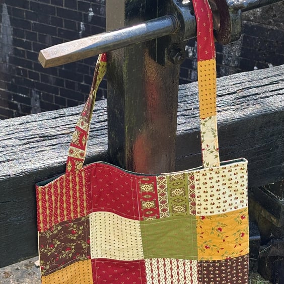  Quilted Tote Bag. Patch Work. 