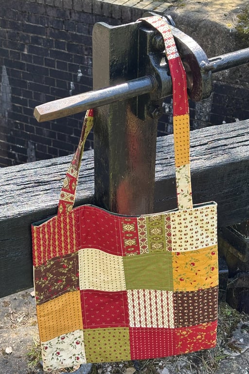  Quilted Tote Bag. Patch Work. 