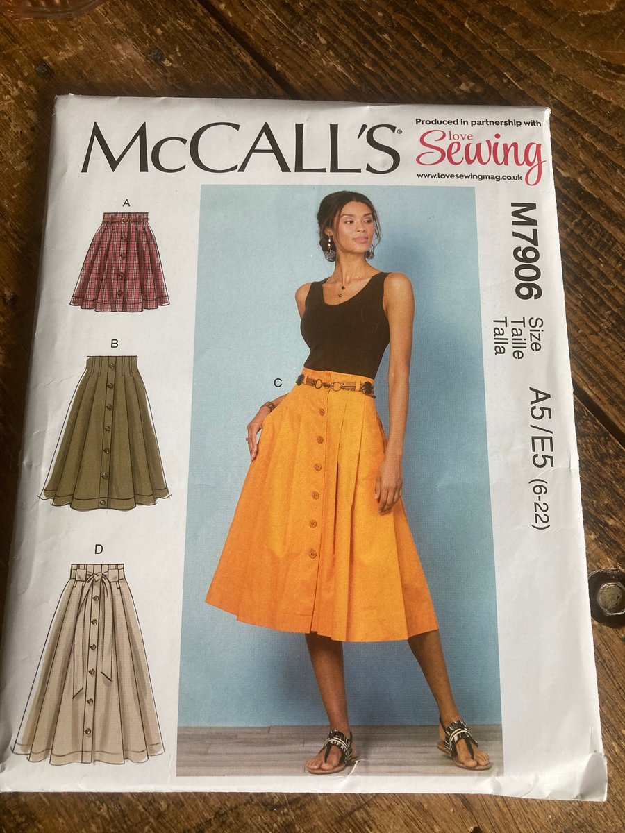 Brand New McCall's Skirt Paper Pattern 6-22