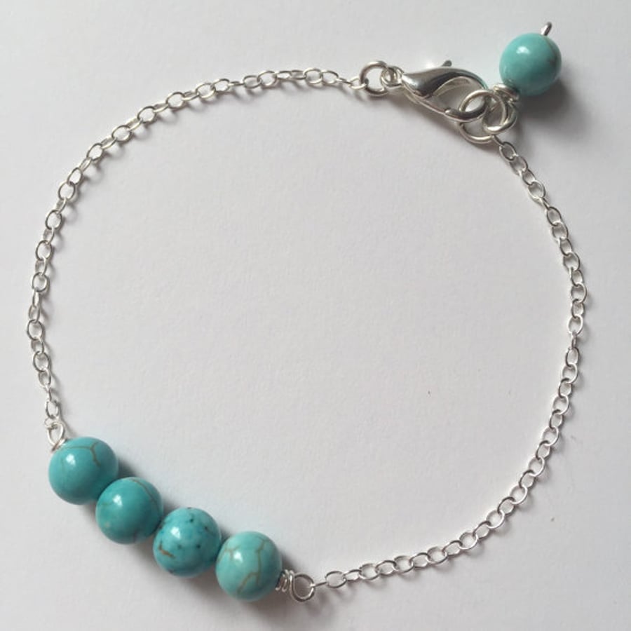 Turquoise gemstone sterling silver chain bracelet