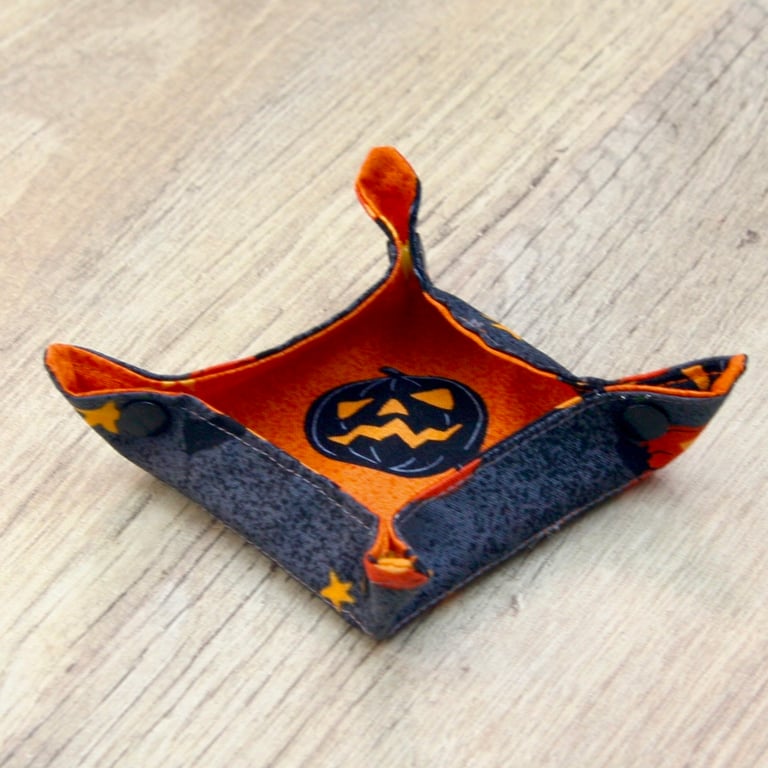 Small storage box featuring Pumpkins and Stars - Halloween