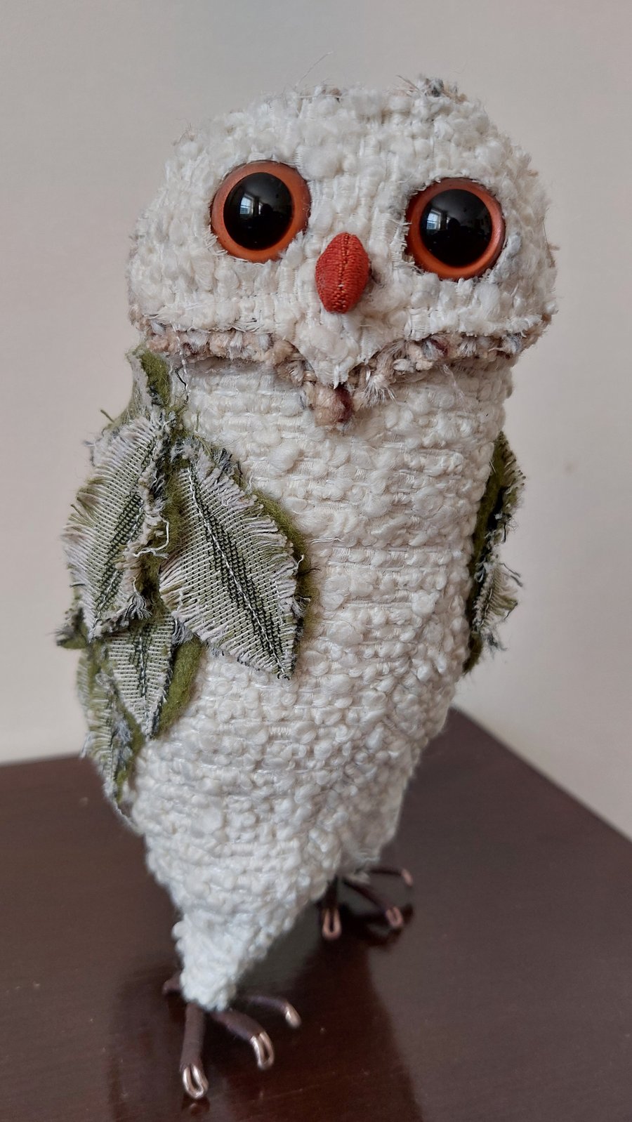 Owl soft sculpture ornament decoration 
