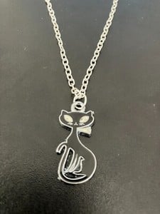 cat pendant necklace silver plated 18"" chain charm