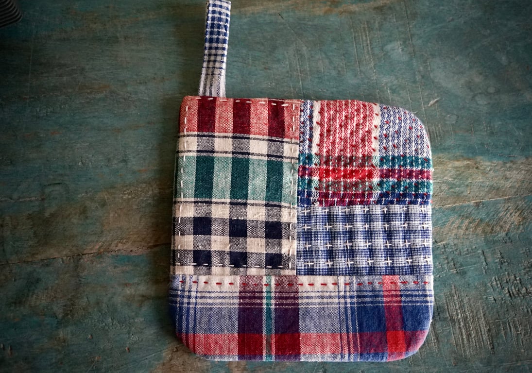 Vintage Fabric Patchwork Pot Holder Handmade KItchen Accessories