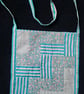 Lightweight green and white patchwork tote bag with internal pockets - Image 4