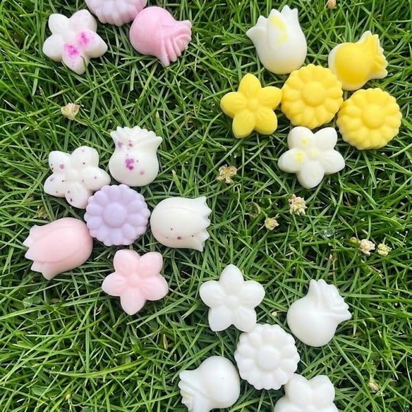 Flower Wax Melts, Highly Scented Vegan Spring,Summer Scents, UK Made 