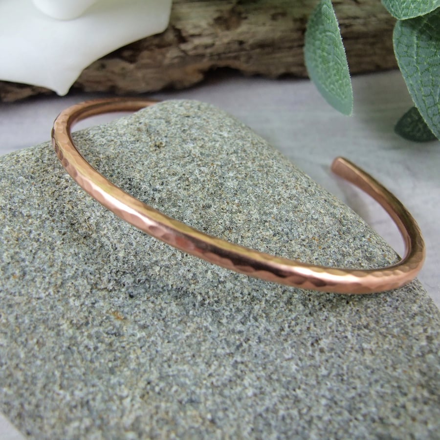 Copper Cuff. Hammered Finish, Size Medium with Heart and X Stamped