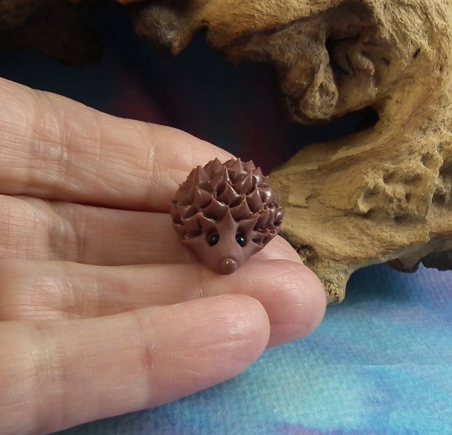 High'n'Over Baby Hedgehog 'Hasket' OOAK Sculpt by Ann Galvin
