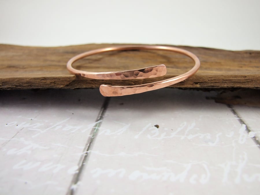 Copper Simple Hammered  Bangle, Adjustable Fit, Medium Weight Wrap Bracelet