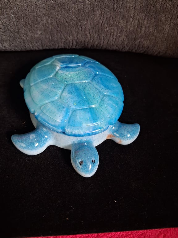 Handmade turtle epoxy resin decorative pot with lid.