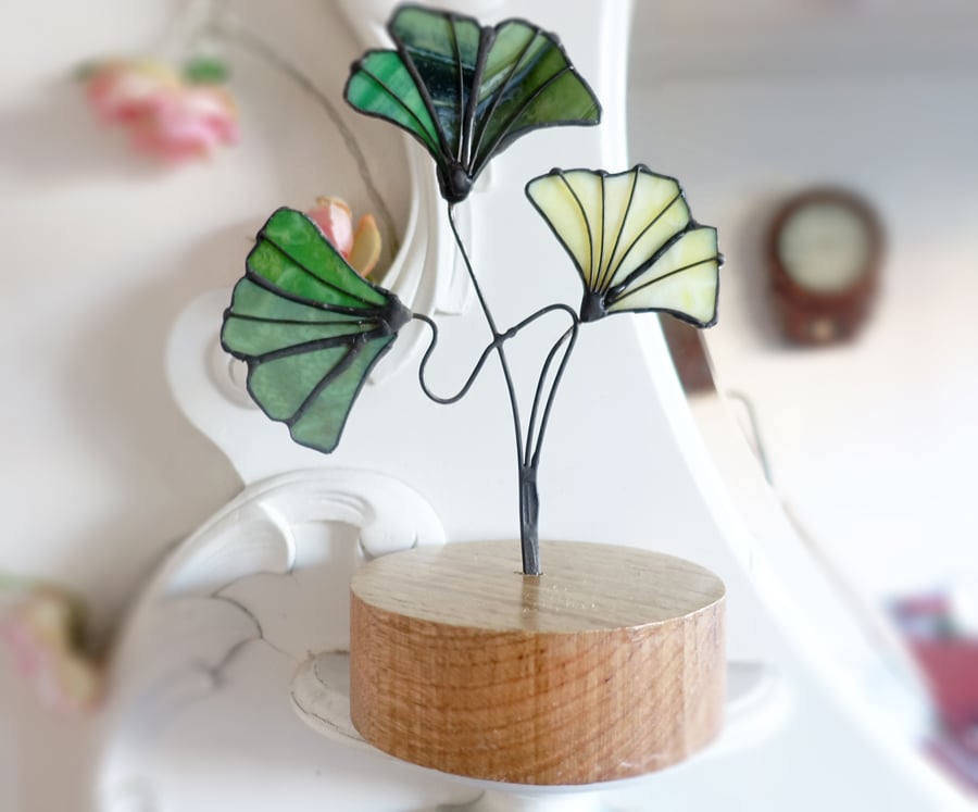 Gingko Stained Glass Ornament - Rare Uroboros Ring Mottle Glass on wood base