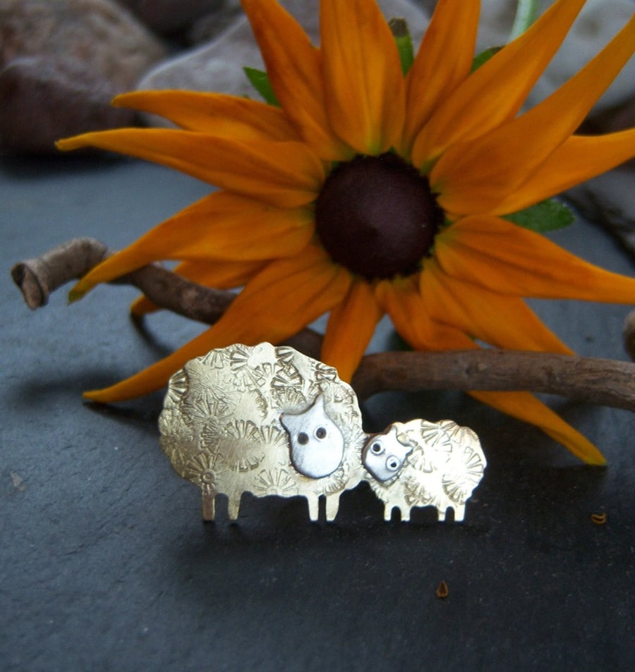 Sheep brooch in brass and sterling silver