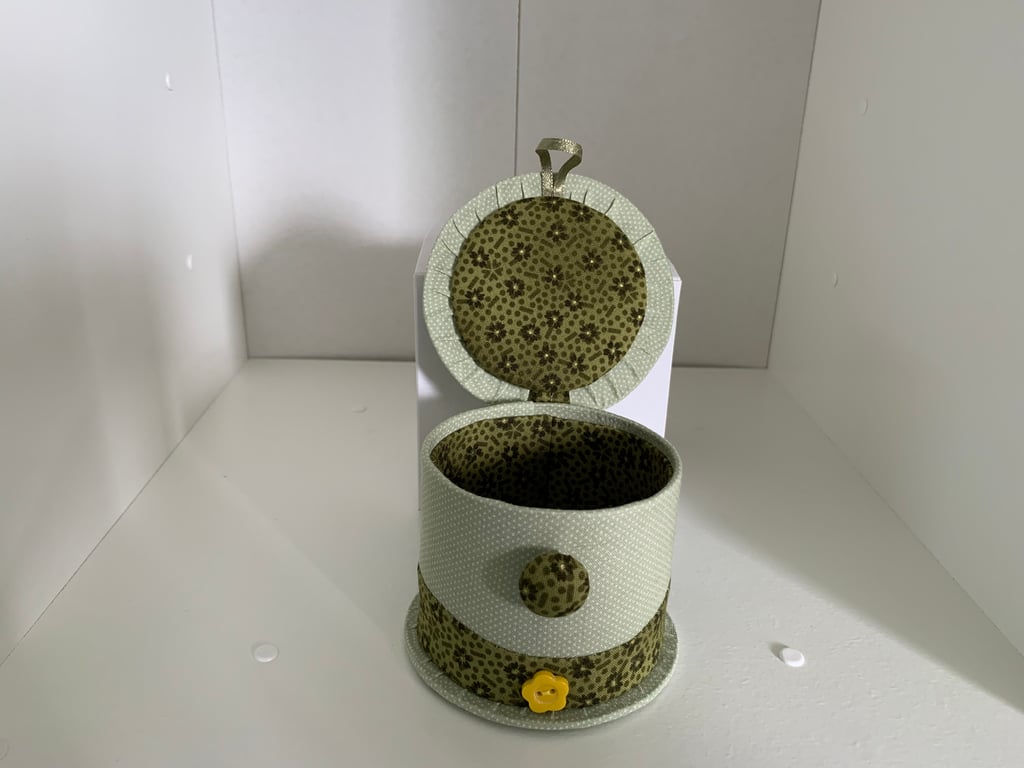 Button Box or Trinket Box