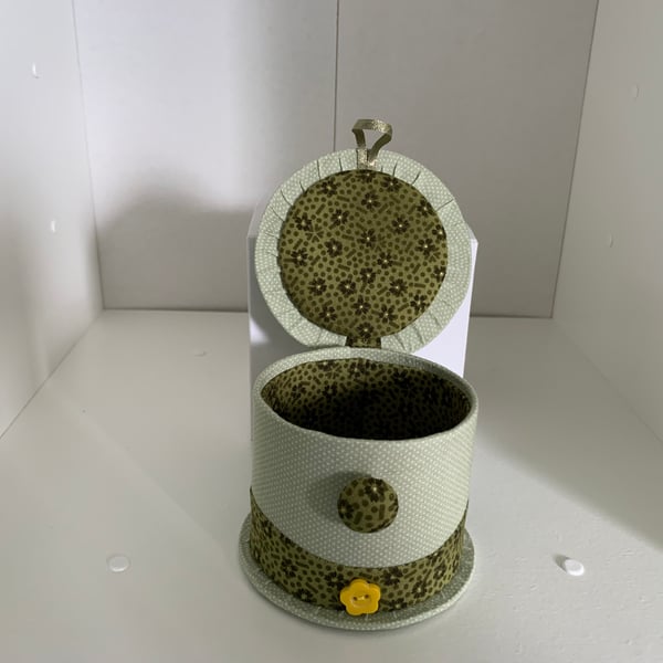 Button Box or Trinket Box
