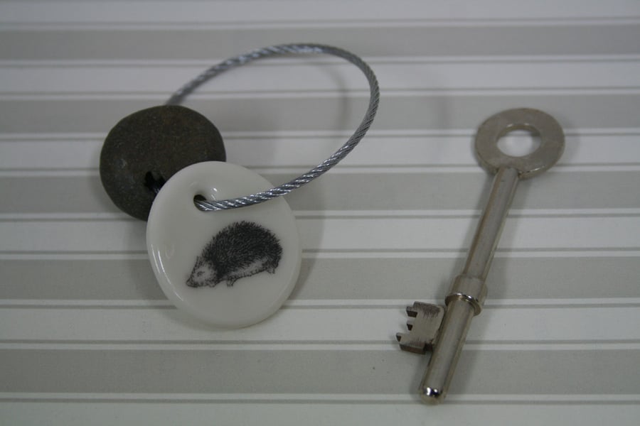 Pebble keyring