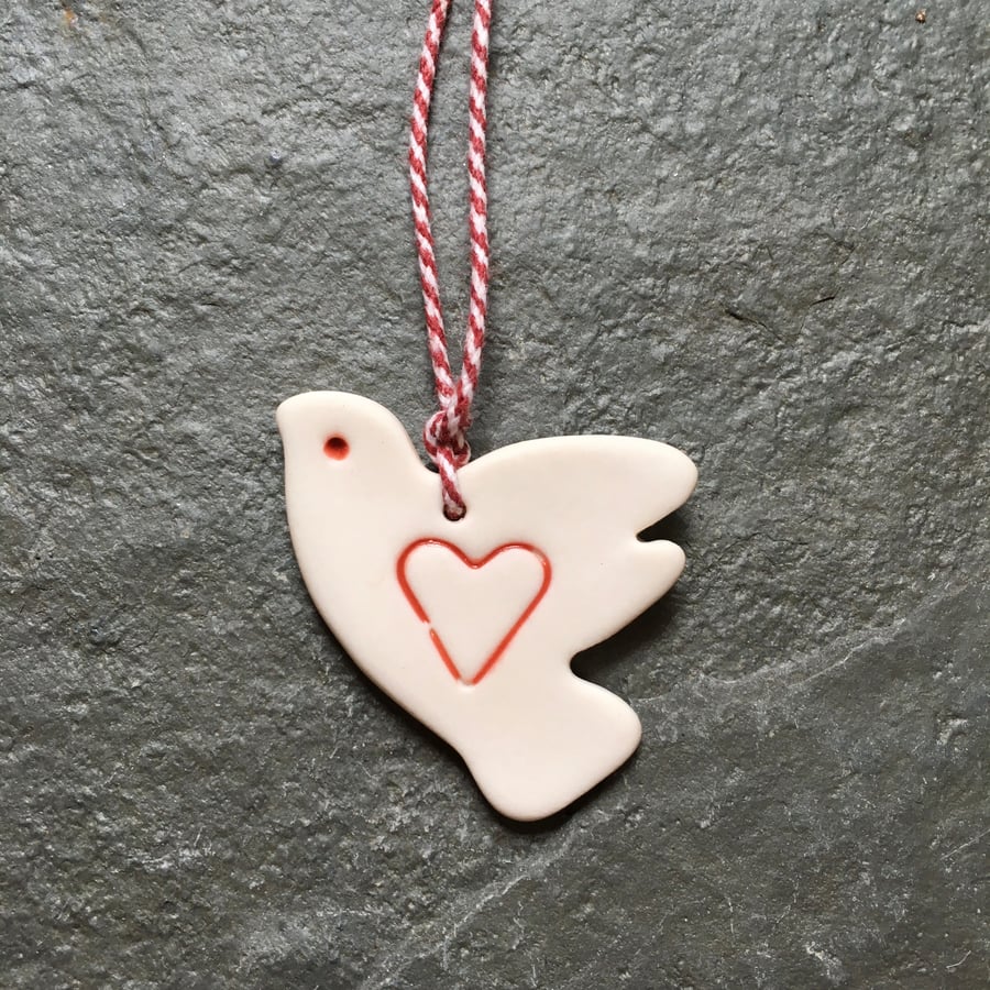 Lovebird, porcelain, red, white, hanging, wedding favour, The Jewellery Boat