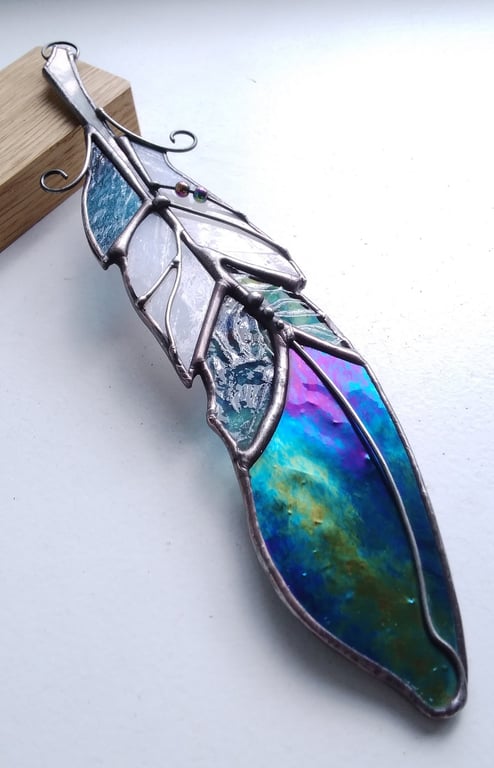 Stained Glass Magpie Feather - handmade in Hampshire