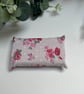 Tissue Holder: Red & Pink Rose - Image 3