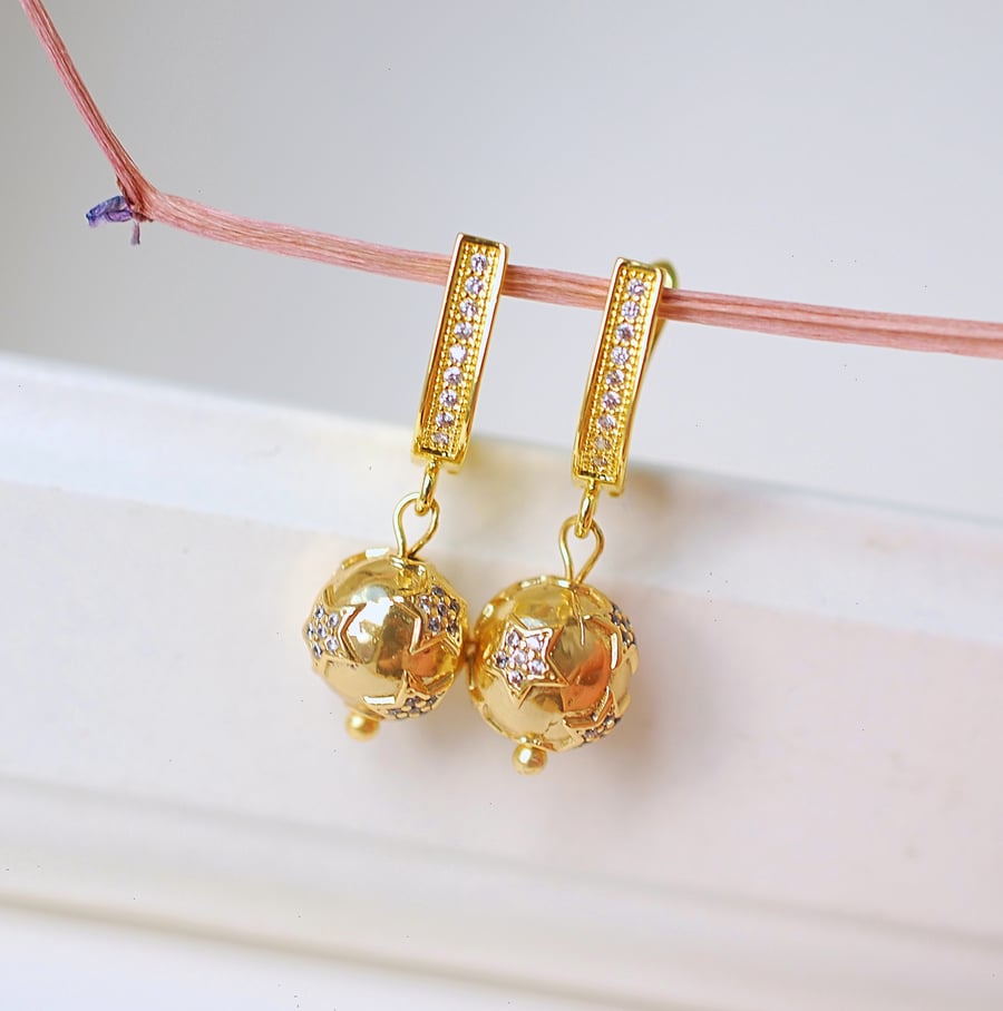 18k Gold plated delicate ball stars zirconia paved earrrings, celestial earrings