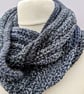 Crochet infinity scarf - Image 3