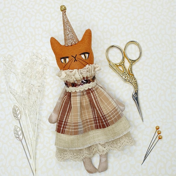 Autumn Party Cat Mabel