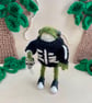  Handmade Spooky Skeleton Frog, Gothic Halloween Knitted Frog Ornament - Image 5