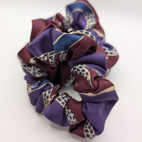 Upcycled Real Silk Scrunchie Handmade Silk Hair Tie, Sustainable Hair Accessory