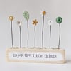 Button and Clay Flower Garden in a Floral Block 'Enjoy the little things'