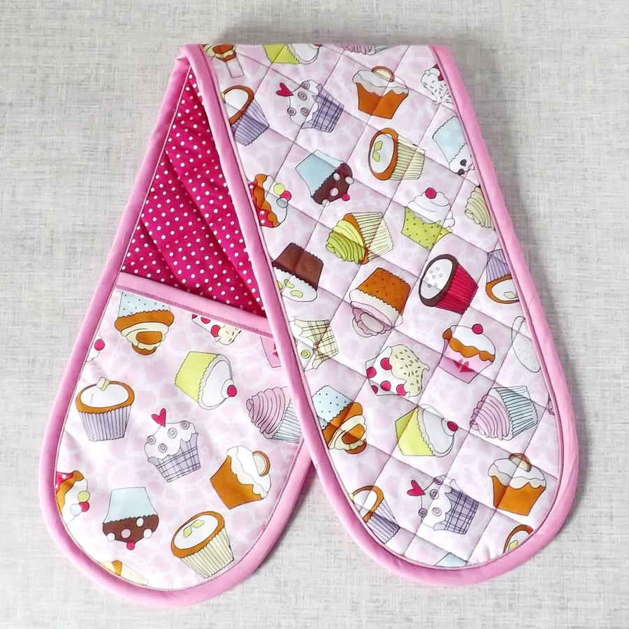 Oven Gloves, cup cakes,