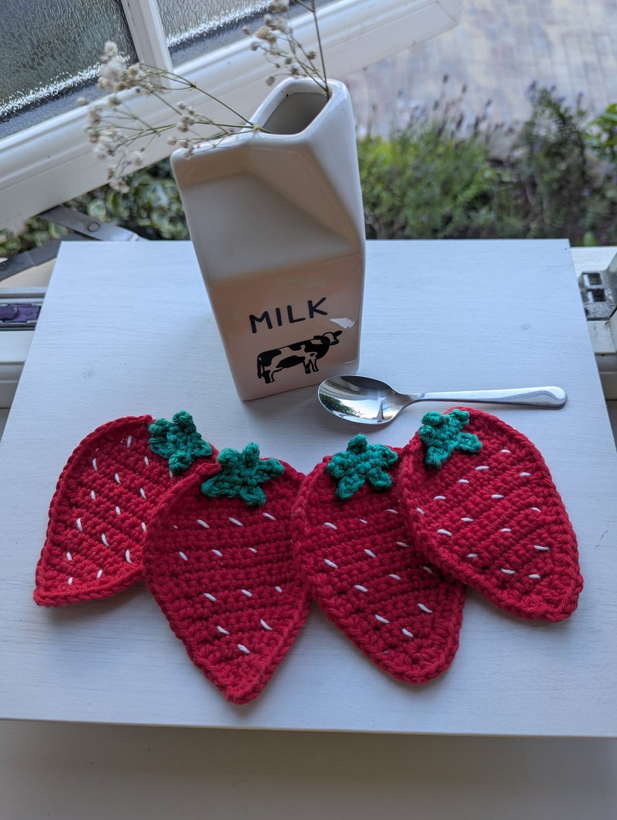 Crochet Strawberry Coasters 