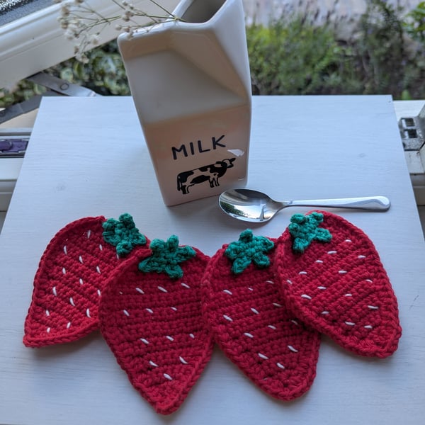Crochet Strawberry Coasters 