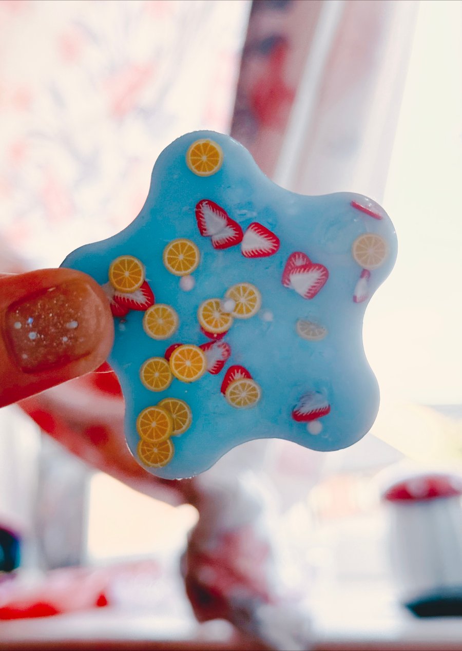 Summer Drink Flower Worry Stone