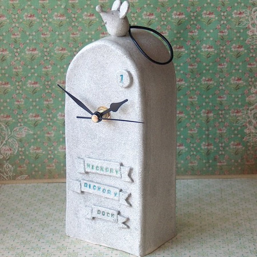 Hickory Dickory Dock Clock