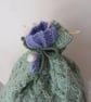 Tea cosy tea cosie - knitted pastel green with crocus flowers - Image 2