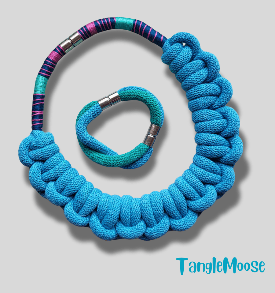 Handmade Recycled Cotton Necklace – Adjustable & Lightweight – Eco-Friendly