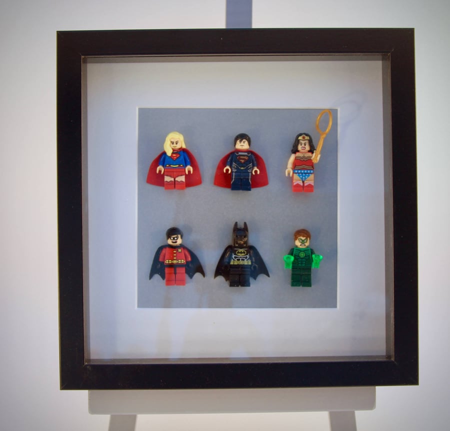 DC Comics Super Hero mini Figure frame