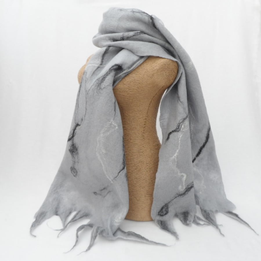 Grey felt scarf - SALE