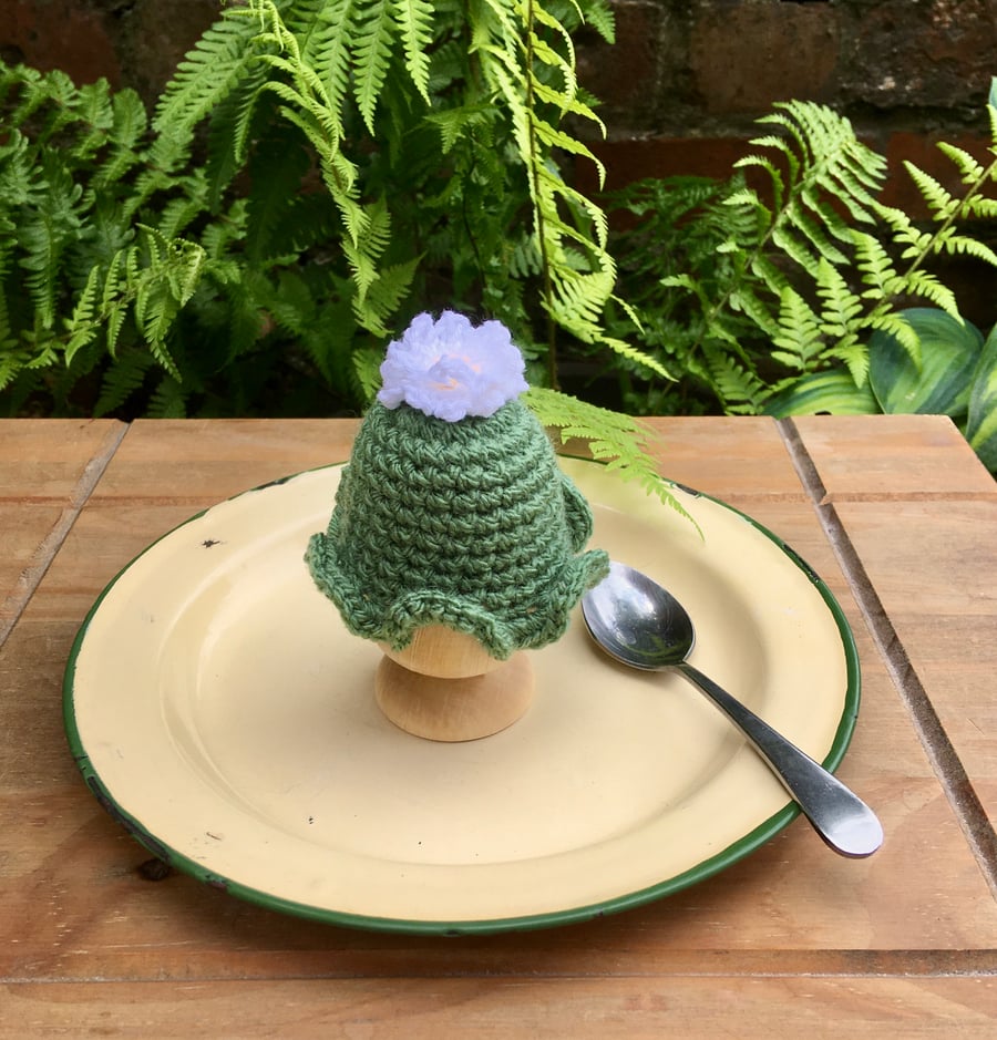 SALE - Spring Flower Egg Cosy, Ruffle Edge Crochet Flower Egg Cozy