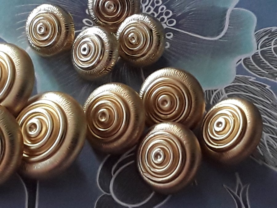 11mm 14mm 18mm Vintage French Matt Gold buttons in 3 sizes