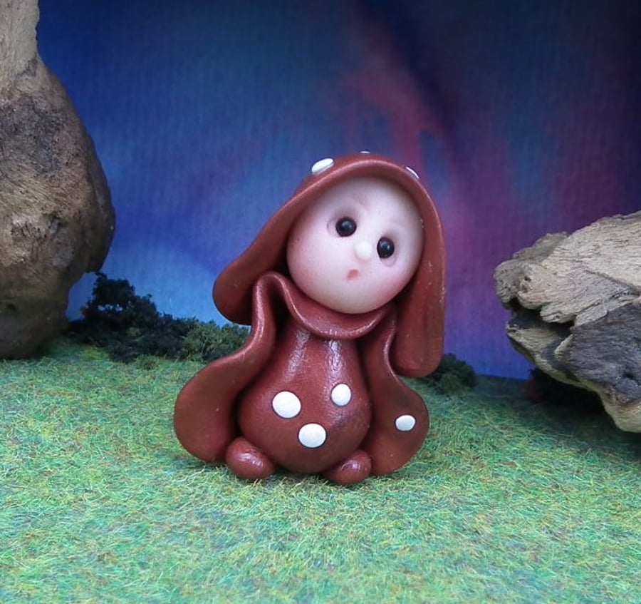 Tiny Toadstool Gnome with red robes 'Greth' OOAK Sculpt by Ann Galvin