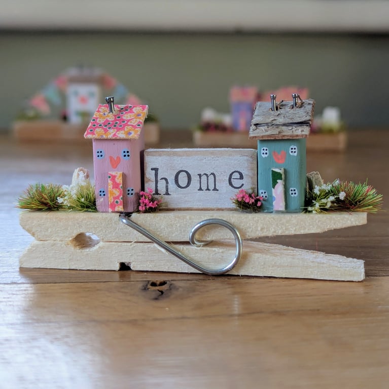 Home Peg Cottages - Tiny Handmade Wooden Cottage Decoration 