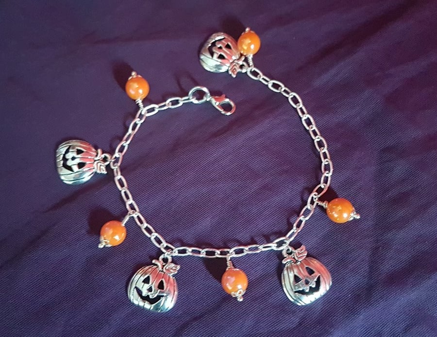 Creepy-Cute Pumpkin charm Halloween bracelet