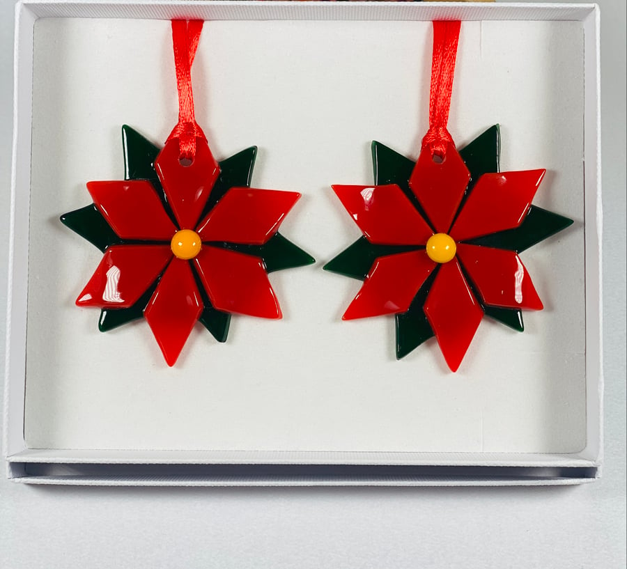 Fused glass poinsettia -gift boxed Christmas decorations