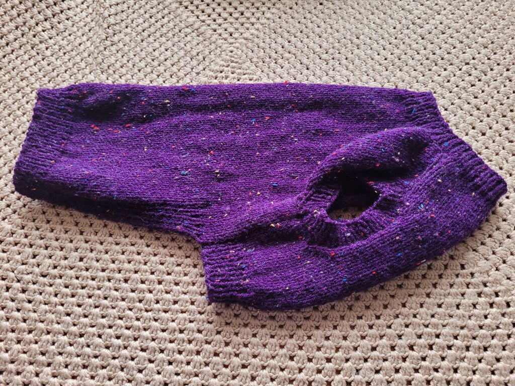 Jumper style dog coat. Purple fleck. Hand knitted 
