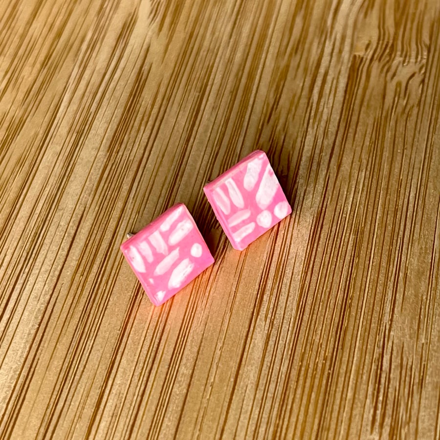 1 CM Square Stud Hand-painted Paper Earrings