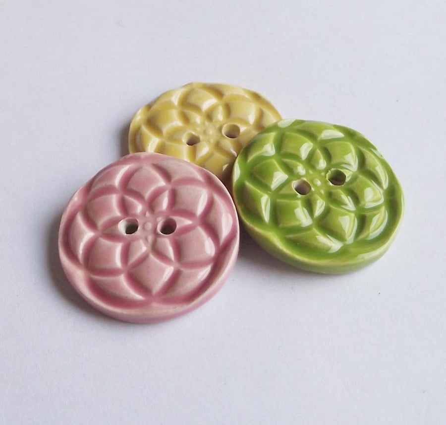 Set of three large  ceramic buttons