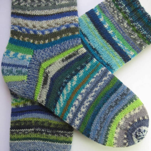 hand knit mens wool socks UK 8-10