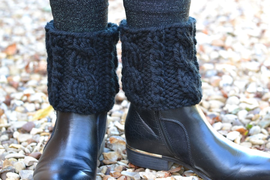 Boot Cuffs, Boot Toppers  Super Chunky Black  Knitted 