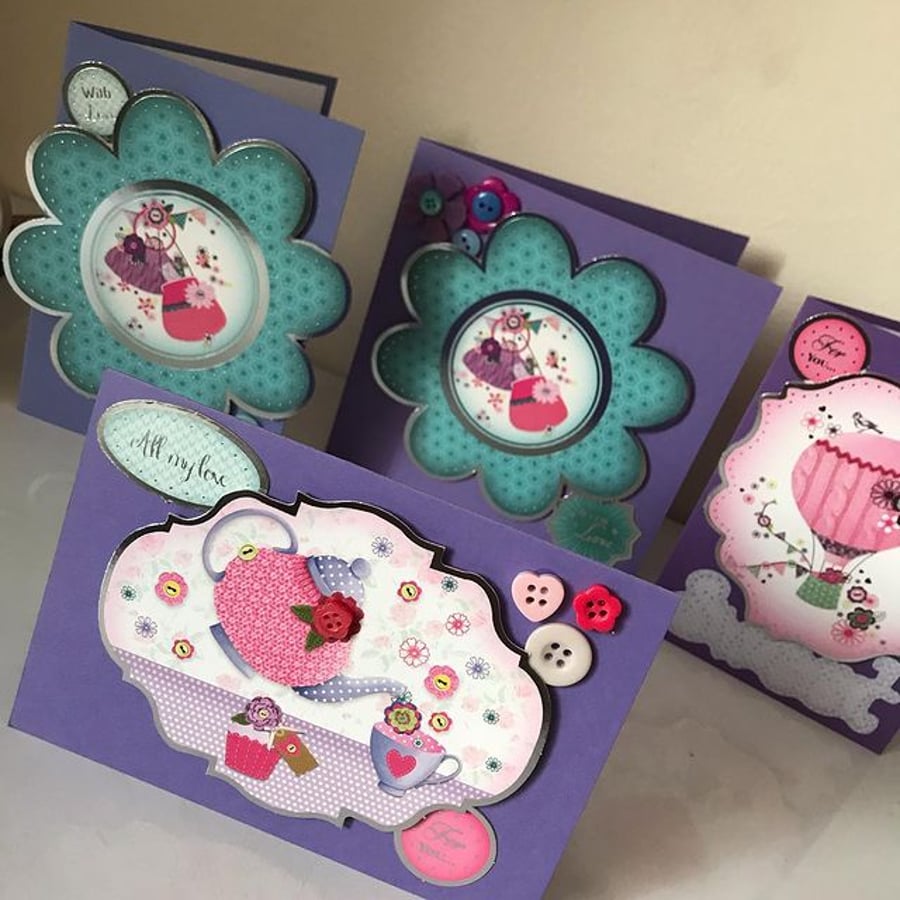 Set of 6 Button Cards and 10 Button Gift Tags